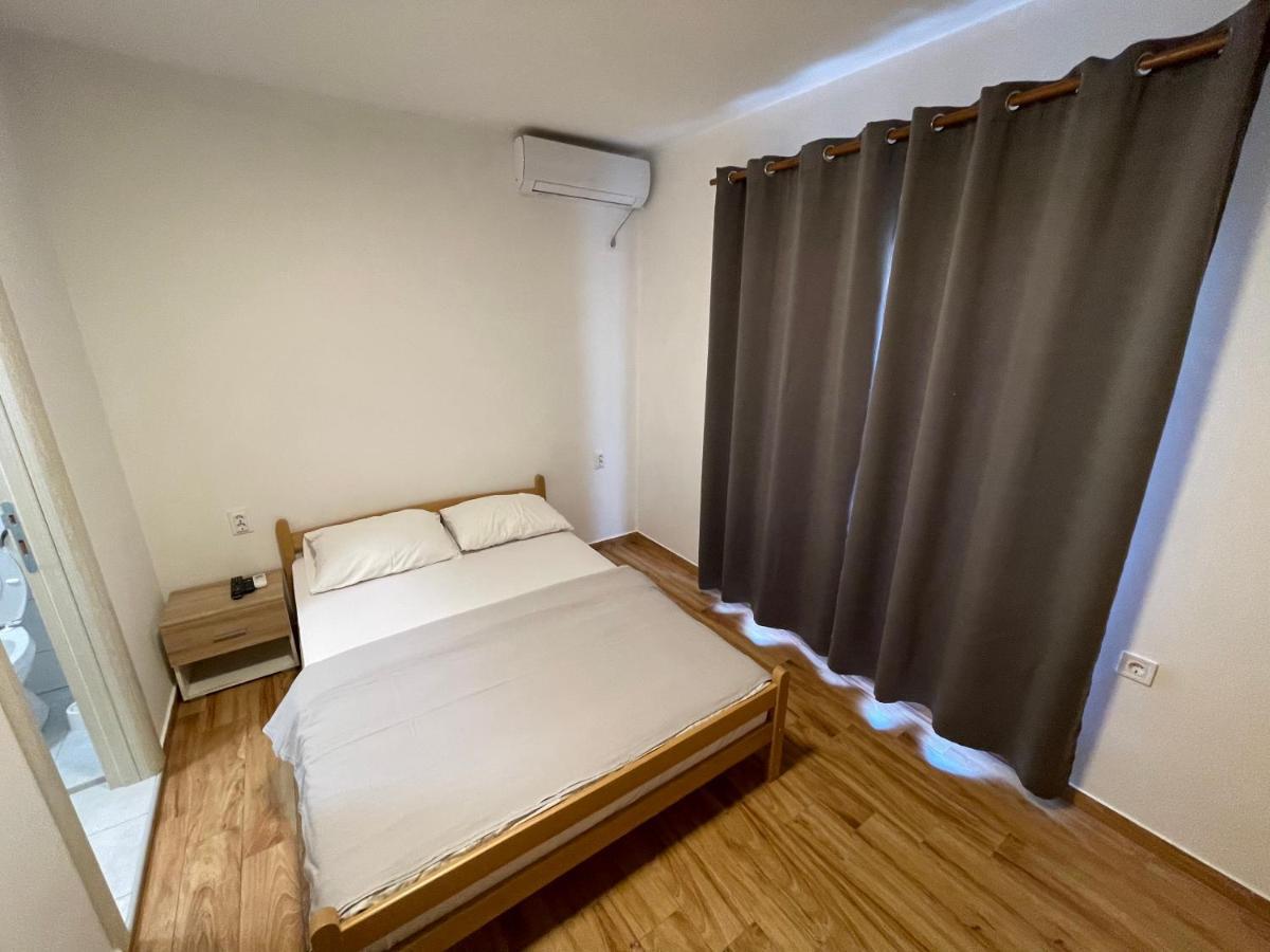 Dionis Apartment
